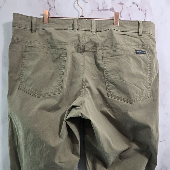 Columbia Pants Mens 40 X 30 Khaki Tan Canvas Straight Chino Regular Fit Twill - Picture 6 of 12